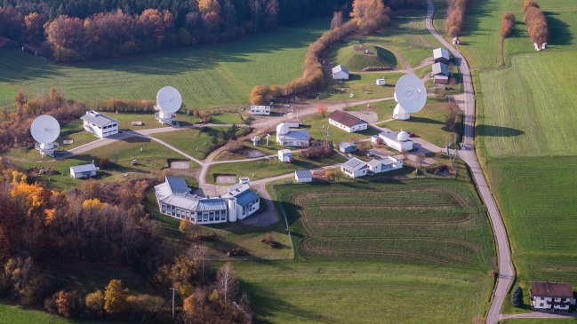 The picture shows a symbolic image of the Observatory Wettzell. (refer to: Observatory Wettzell)